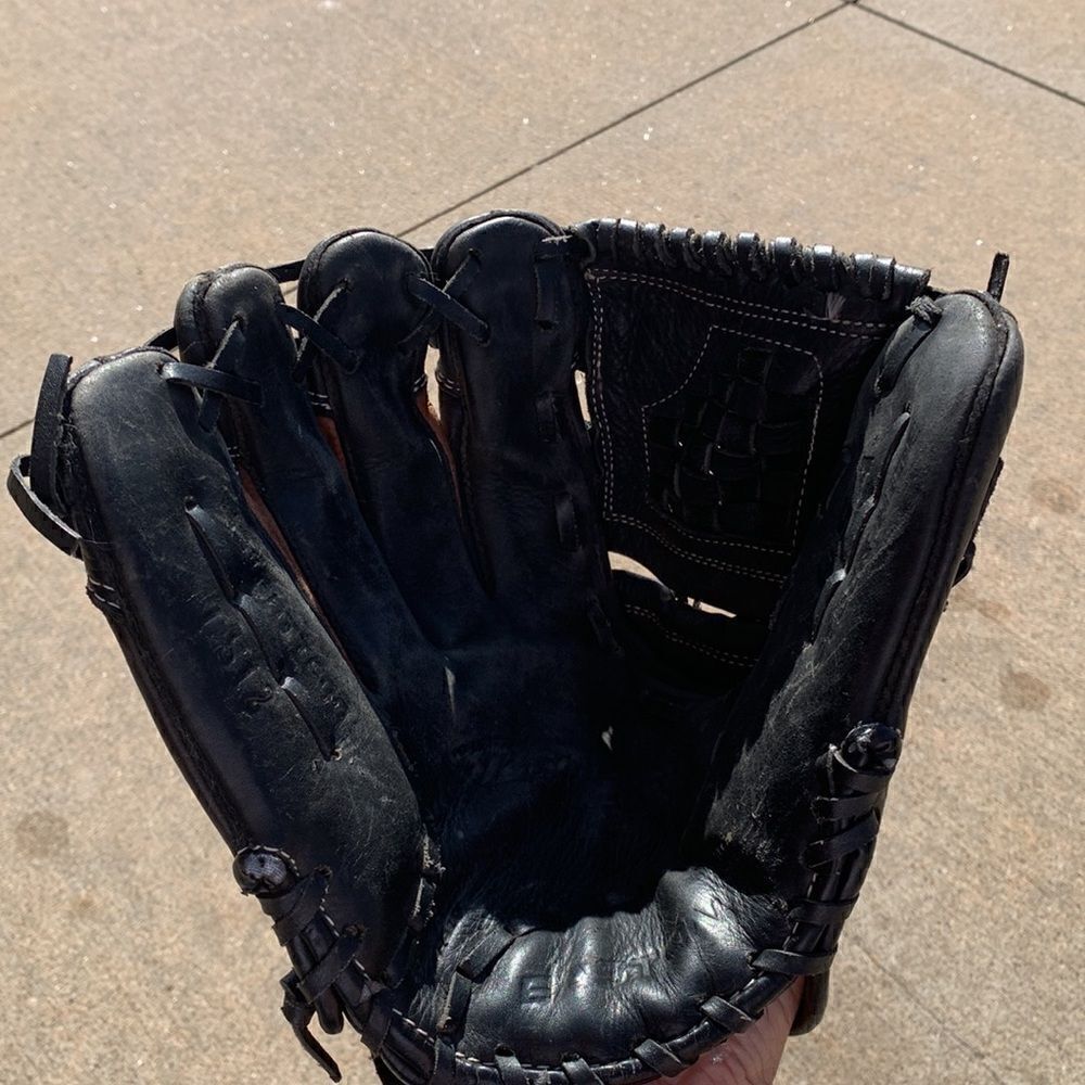 Easton Leather Baseball Glove 12”‎ Pattern TS12 Left handed Mit - Picture 4 of 7